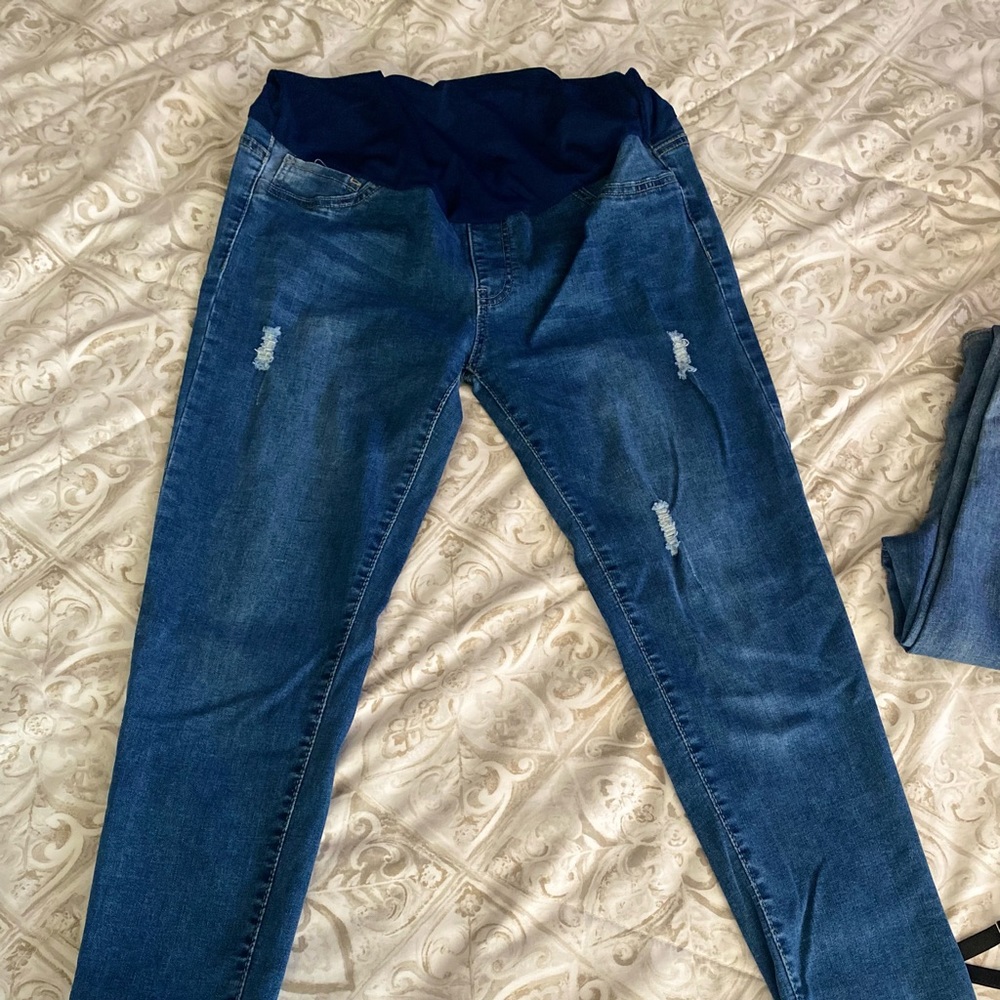 Maternity jeans from Shein like new very comfy